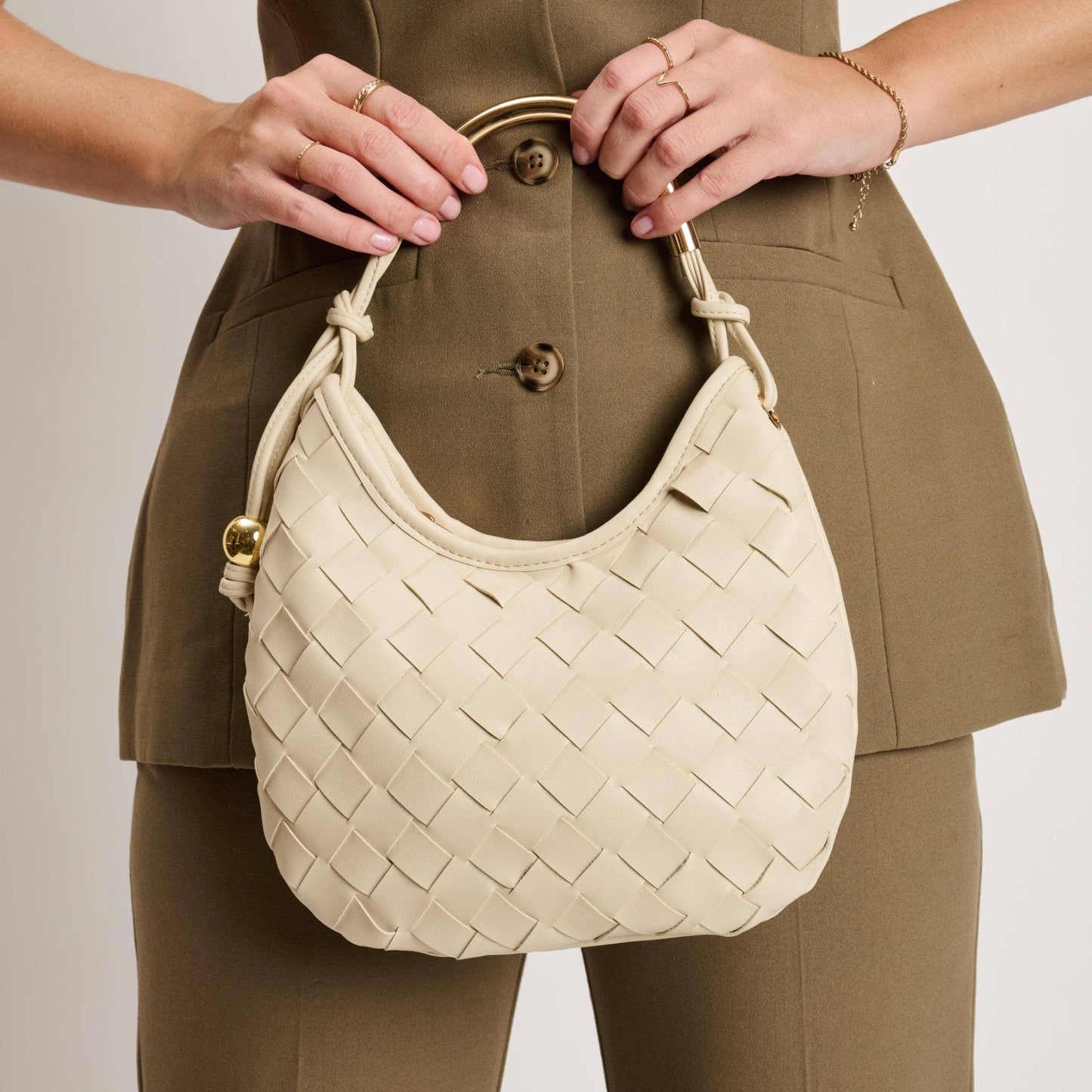 Lucia Hobo: Chocolate