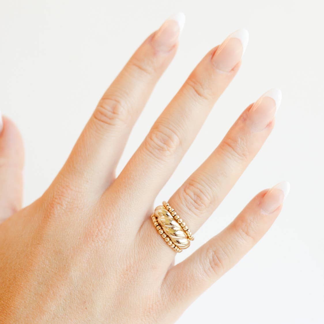 Lexi Beaded Band in Gold: 9/10