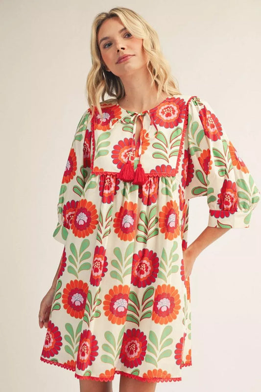 Floral Peasant Dress with Scallop Trim Detail