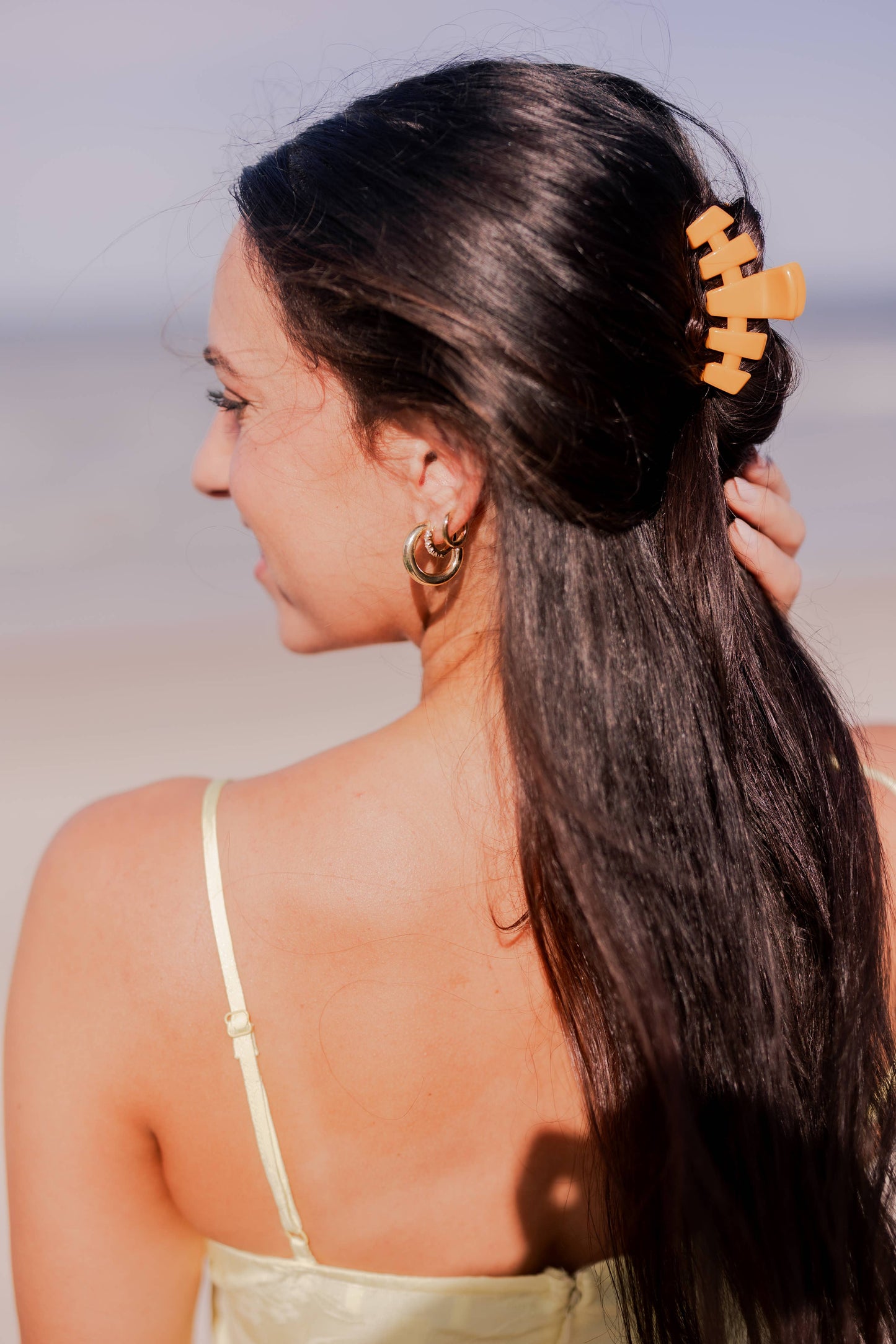 Classic Mango for it! Small Hair Clip