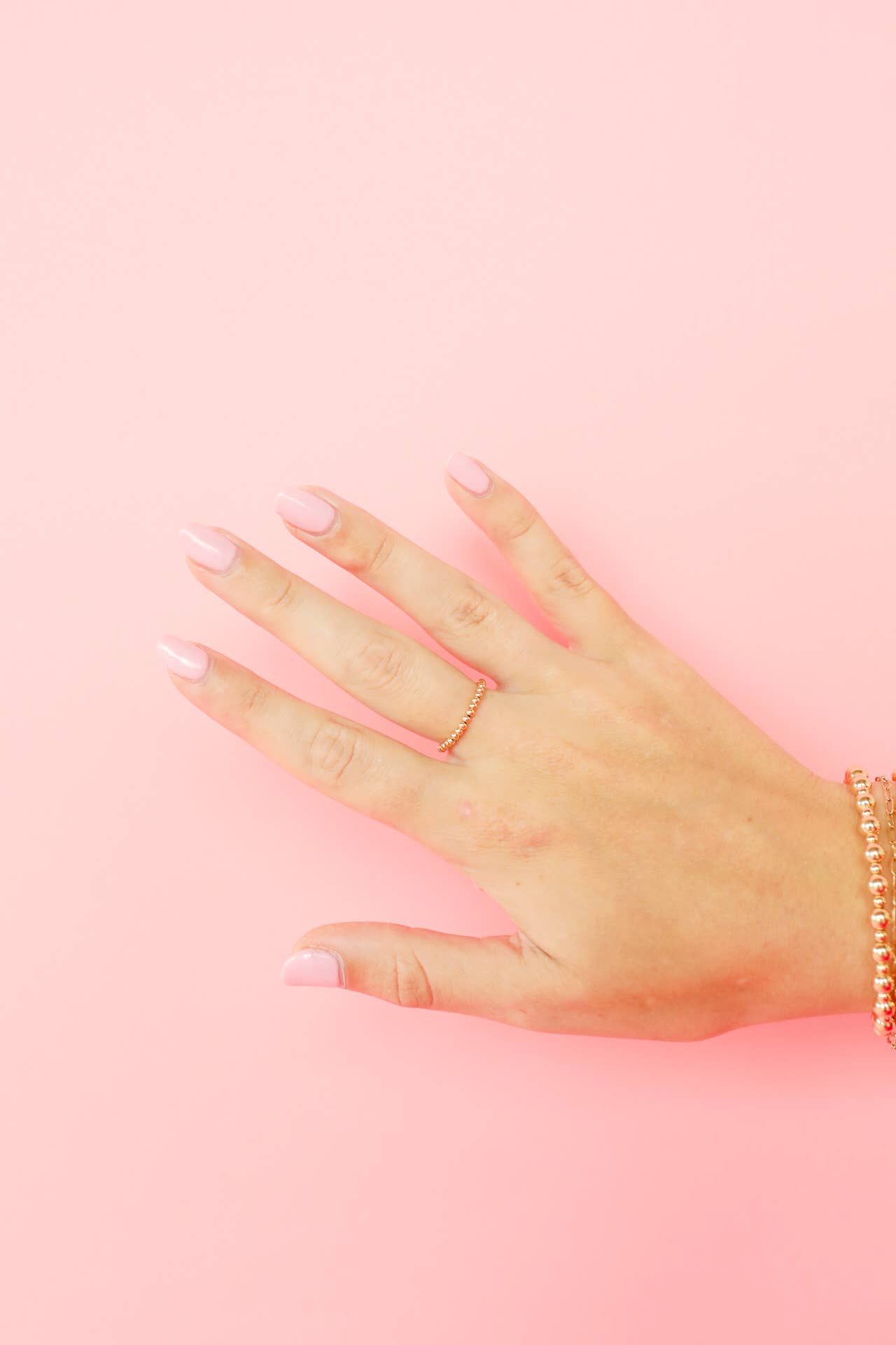 Lexi Beaded Band in Gold: 7/8
