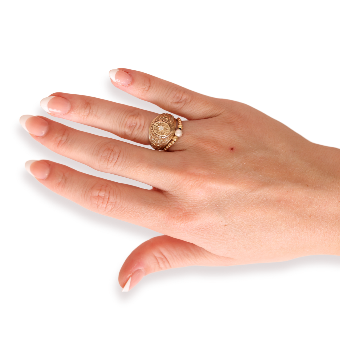 Sutton Pearl Ring in Gold: 9/10