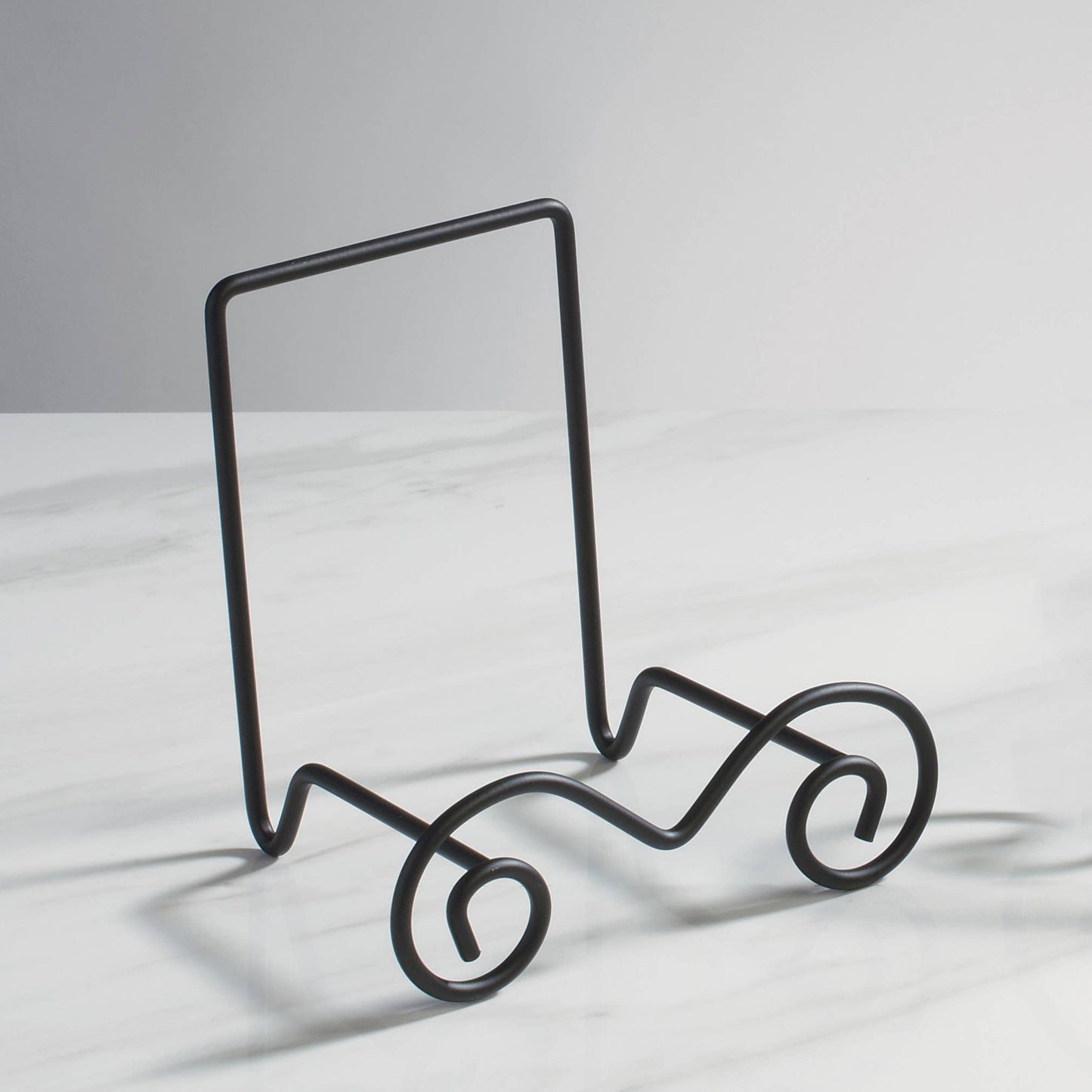Small Stratford Metal Bowl Easels: Black