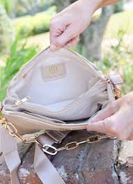Ariana Crossbody