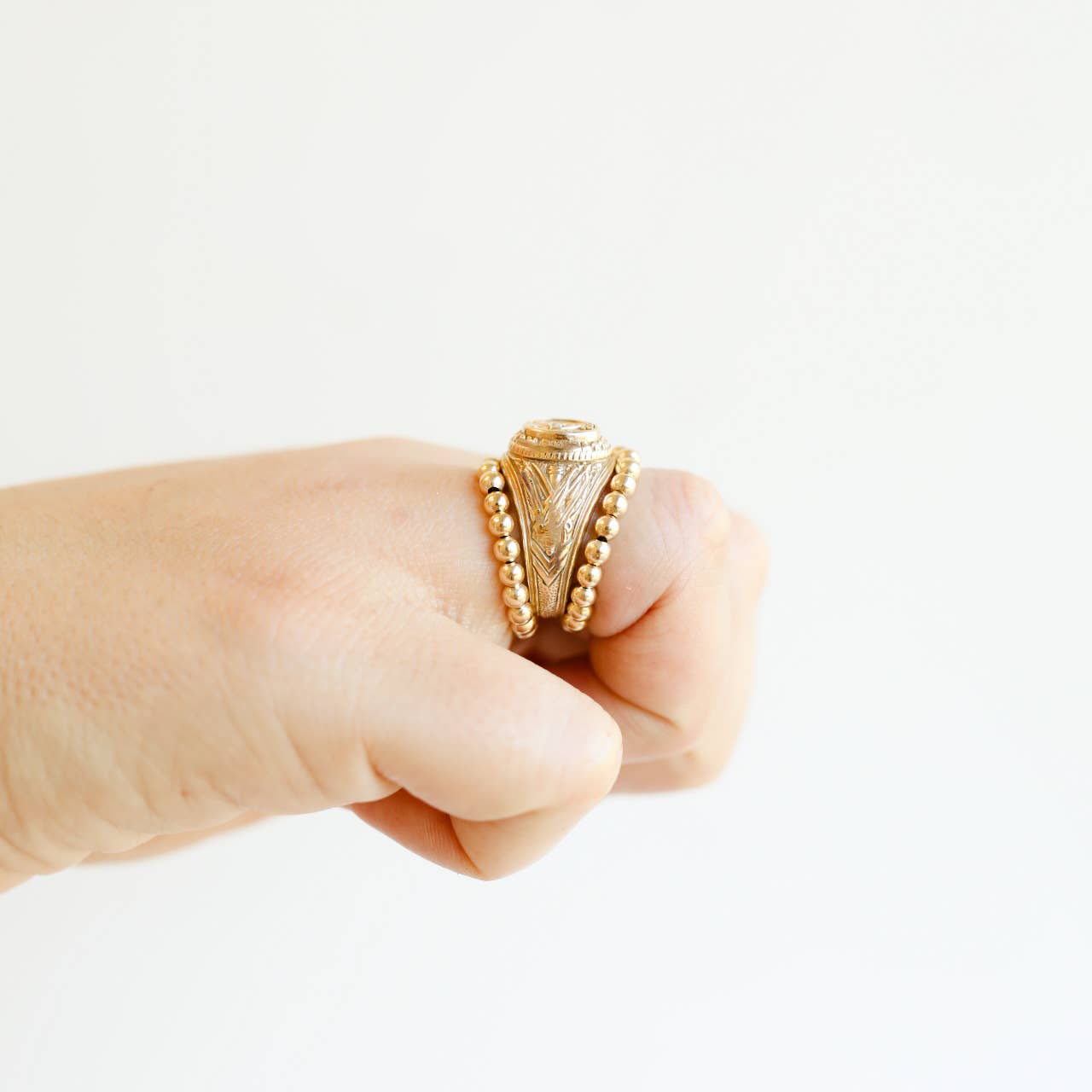 Lauren Beaded Band in Gold: 5/6