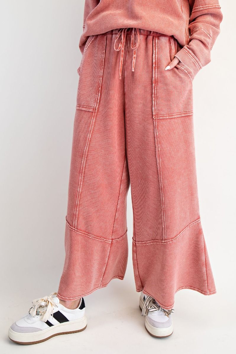 TEXTURED MINEREAL WASHED BELLBOTTOM PANTS Boho Red