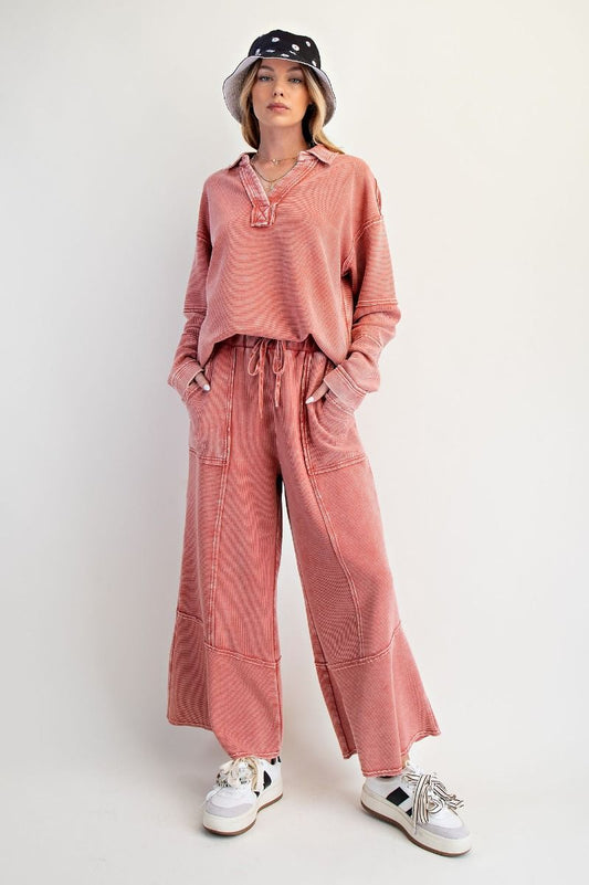 TEXTURED MINEREAL WASHED BELLBOTTOM PANTS Boho Red