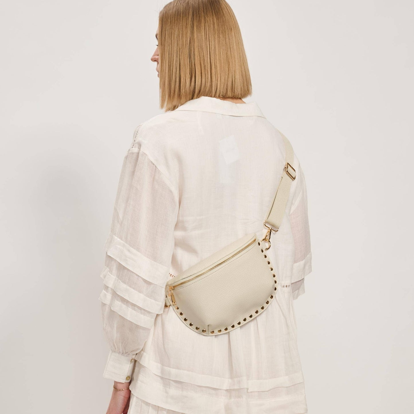 Gizelle Belt Bag: Natural