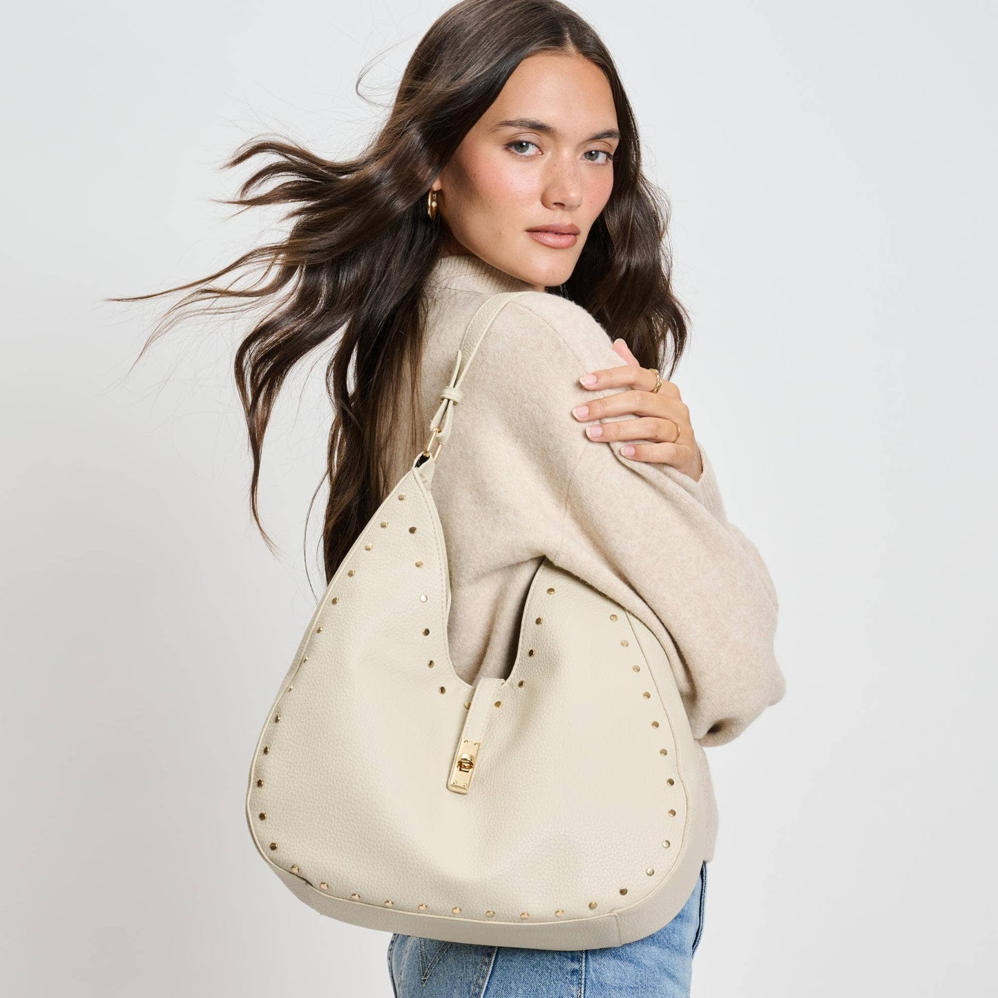 Olivia Hobo: Black