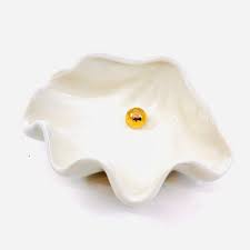 Stoneware Clam Shell Dish