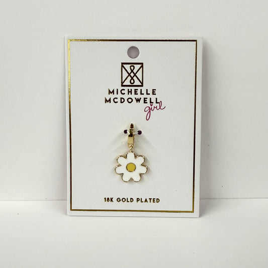 Charm Luxe White Flower