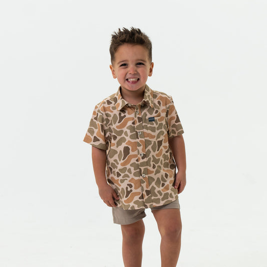 Youth Performance Button Up in Venado Camo