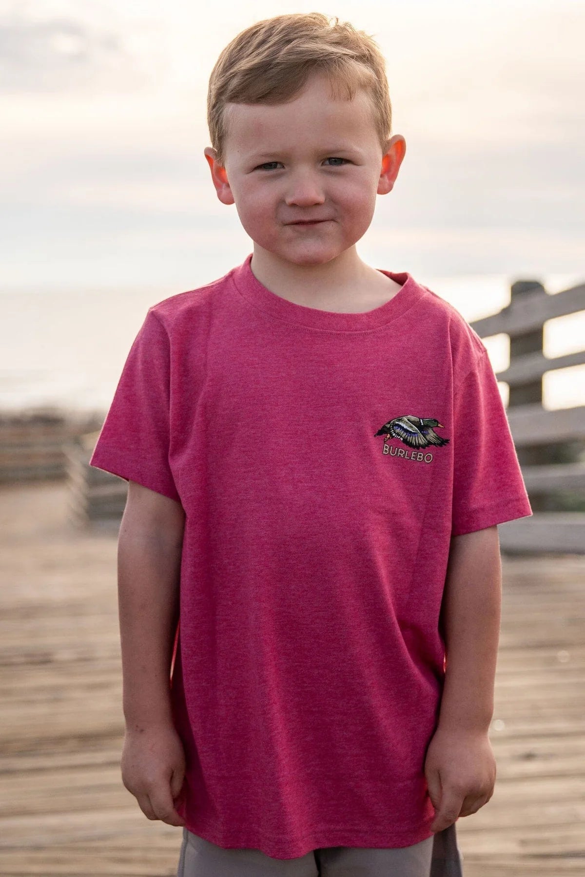 Youth Tee Flying Duck in Heather Crimson